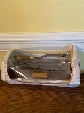 Nimbus 2000 Collectible Flying Broom Replica - Brown with Gold Accents